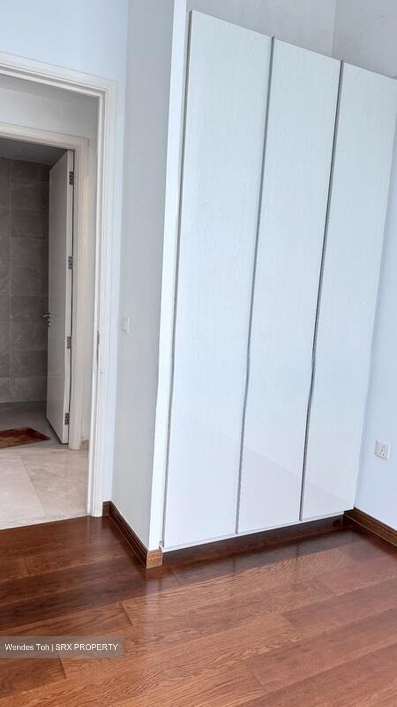 Kingsford . Hillview Peak (D23), Condominium #524076071
